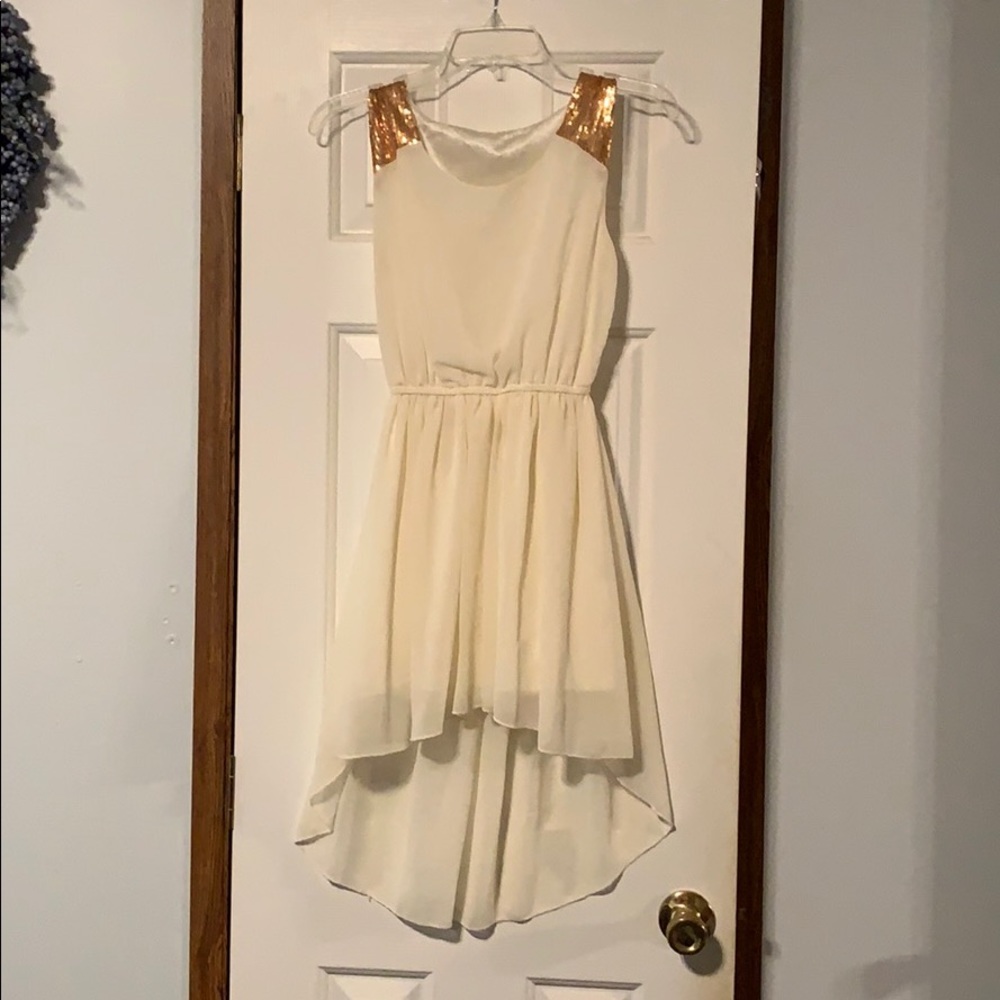 Girls medium 10 ivory dress. Wedding, flower girl